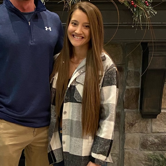 Meet your Posher, Maddie - Picture 3 of 10